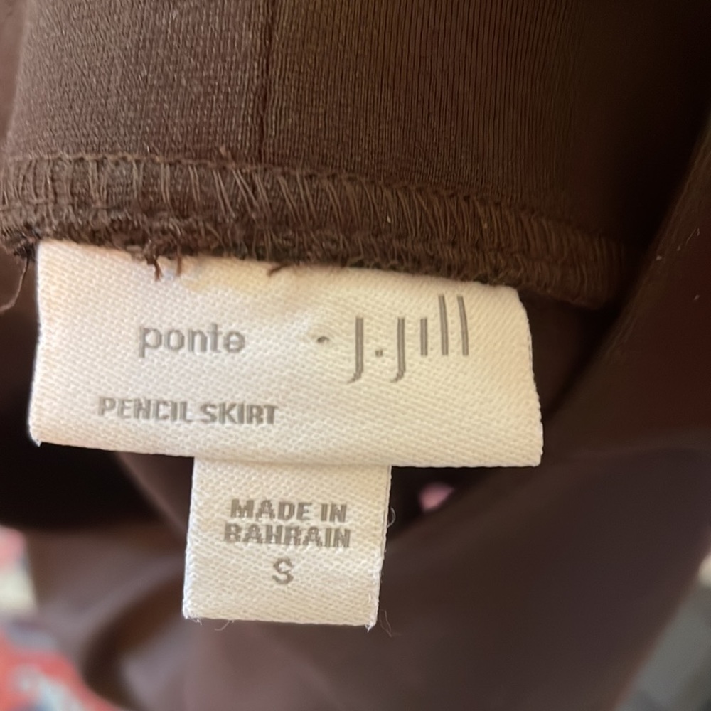 J. Jill Pencil Skirt - Picture 7 of 11
